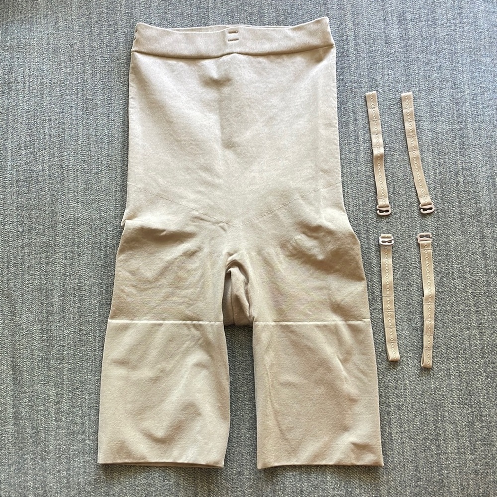 Spanx High waisted tummy control bottom
